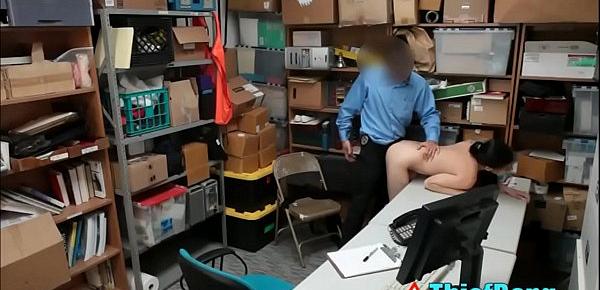  Teenage Shoplifter Fucks Security Guard To Escape Jail Shocking Footage